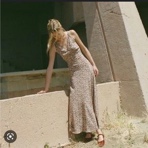 ISO Doen Brooklyn dress - xs or s